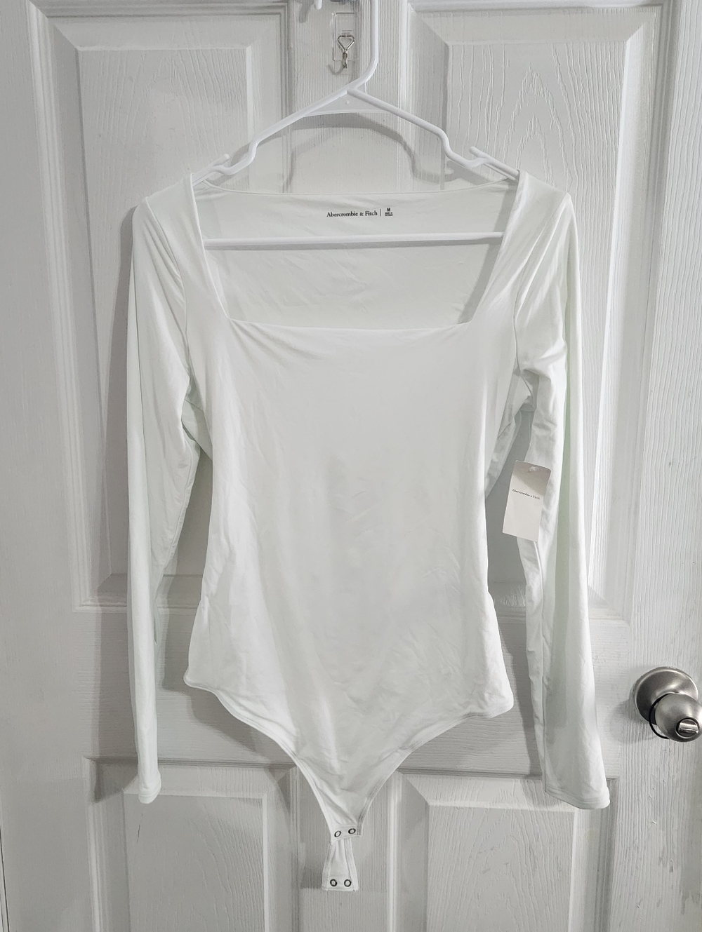 NWT Abercrombie & Fitch white square neck long sleeve thong bodysuit medium